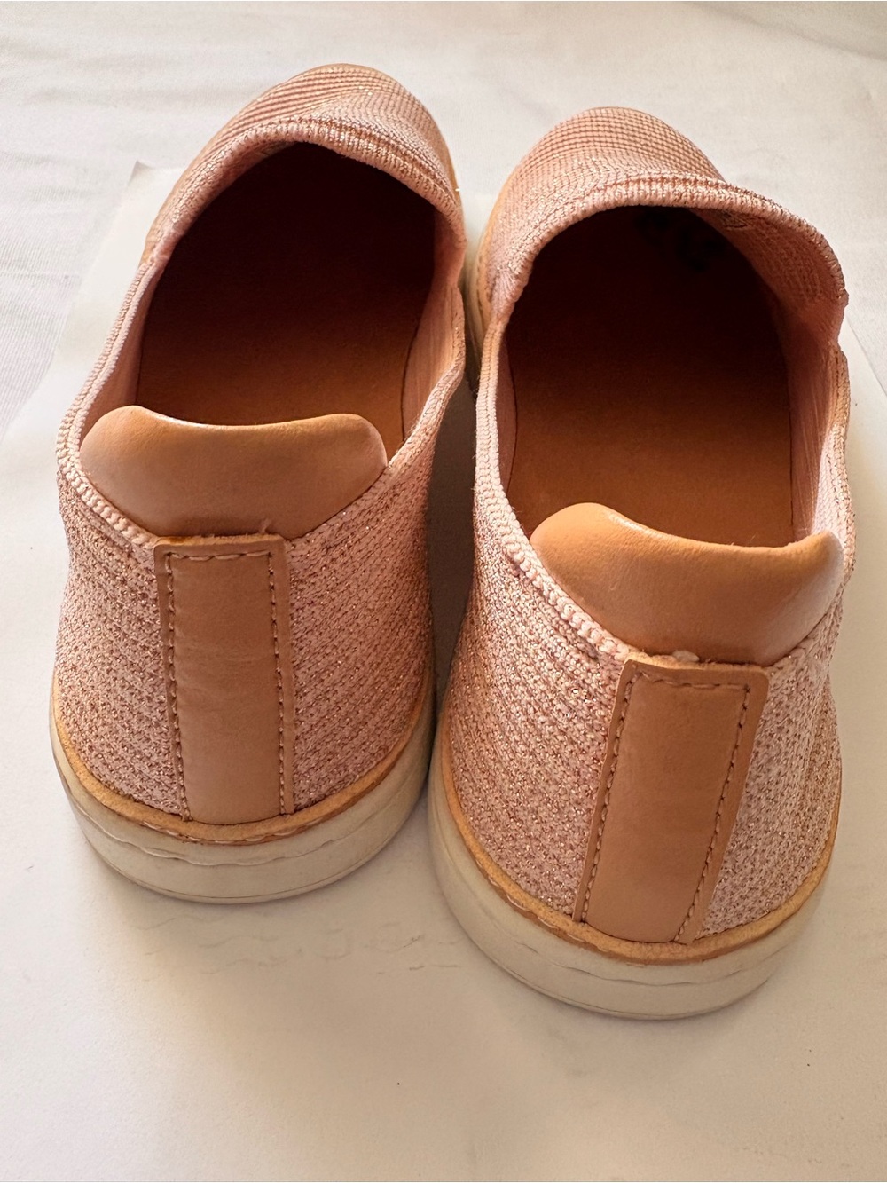 UGG Women's Slip-On Knit Loafers in Light Pink - Size 5 - Picture 3 of 5